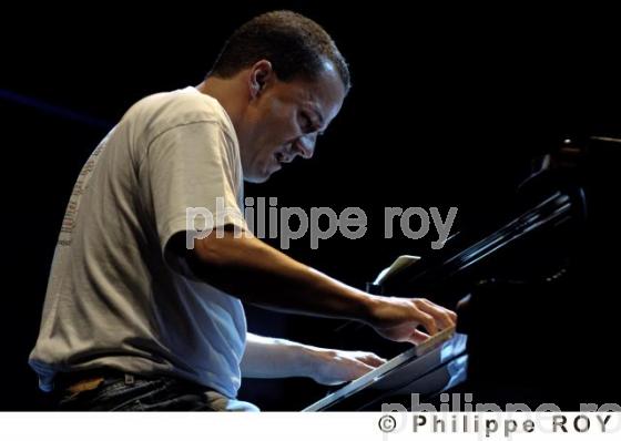 Jacky Terrasson - Concert (00C01134.jpg)