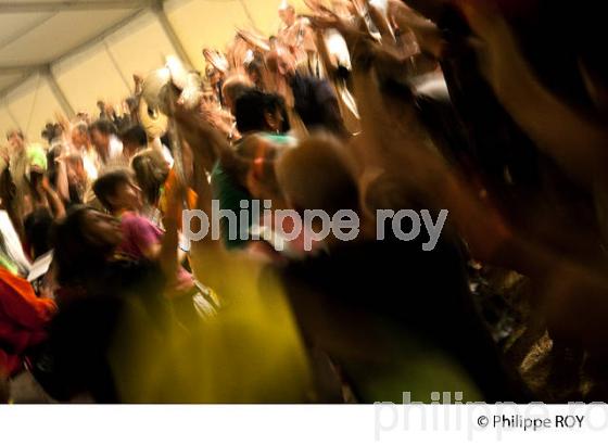 SOIREE FESTIVE, LA MEDOCAINE, MARGAUX (00C02529.jpg)