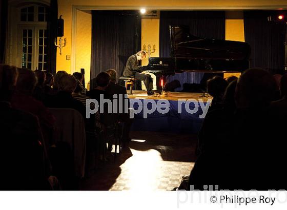 CONCERT DU PIANISTE  LUIS FERNADEZ PEREZ (00C02718.jpg)