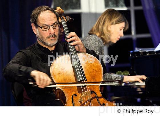 CONCERT CLAIRE DESERT, PIANO ET GARY HOFFMAN, VIOLONCELLE, BOURG ARTS ET VINS. (00C03513.jpg)