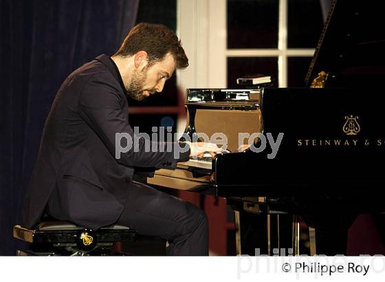 CONCERT DAVIS KADOUCH, PIANO, BOURG-SUR-GIRONDE, LE 9 NOVEMBRE 2018. (00C03627.jpg)