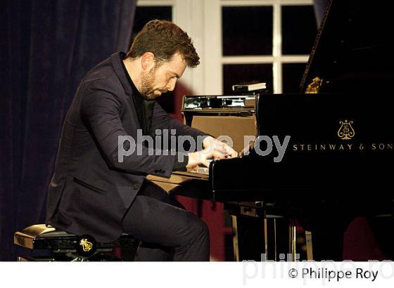 CONCERT DAVIS KADOUCH, PIANO, BOURG-SUR-GIRONDE, LE 9 NOVEMBRE 2018. (00C03628.jpg)