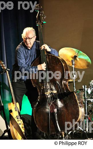 RECITAL  RICCARDO DEL FRA ET QUINTET  MOVING PEOPLE, CONCERT, JAZZ, BOURG, ARTS ET VIN, GIRONDE. (00C03703.jpg)