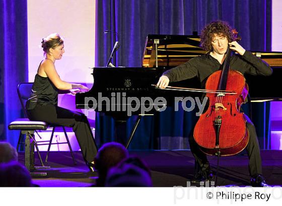 CONCERT XENIA MALIAREVITCH, PIANO, FRANCOIS SALQUE, VIOLONCELLE, BOURG-SUR-GIRONDE, GIRONDE. (00C04438.jpg)