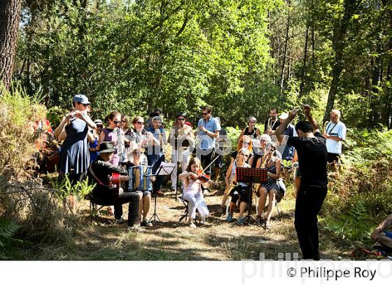 SOLI SAUVAGES , FESTIVAL  UZESTE MUSICAL,   UZESTE, SUD-GIRONDE. (00C04704.jpg)