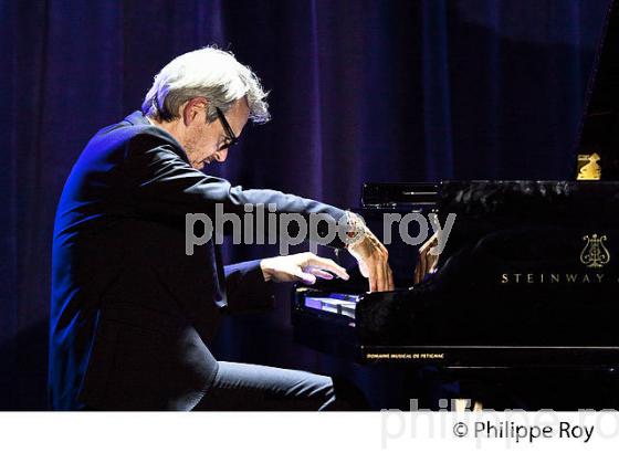 RECITAL DU PIANISTE LUIS FERNANDO PEREZ, BOURG SUR GIRONDE. (00C05223.jpg)