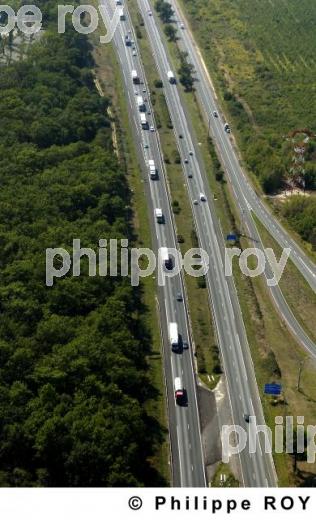 Autoroute (00E02234.jpg)