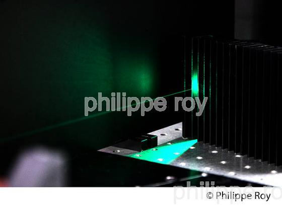 RAYON LASER, AMPLITUDE SYSTEME, PESSAC, GIRONDE (00E04723.jpg)