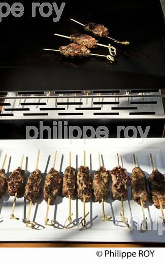 CUISINE A LA PLANCHA, PINCHOS (00G02216.jpg)