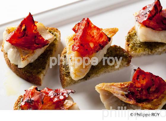 CUISINE A LA PLANCHA, PINCHOS (00G02403.jpg)