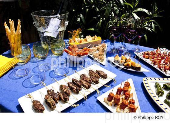 CUISINE A LA PLANCHA, PINCHOS (00G02502.jpg)