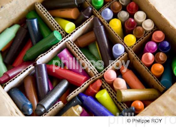 Crayons - Vie quotidienne (00P01204.jpg)