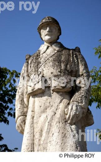 POILU , MONUMENT AUX MORTS (00P01623.jpg)