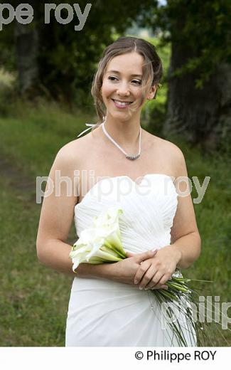 LE MARIAGE, SAILLANS, GIRONDE. (00P01810.jpg)