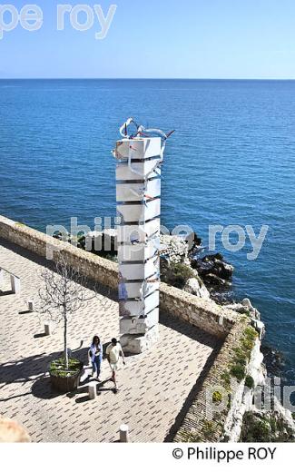 FORTIFICATIONS  DU VIEIL ANTIBES, ANTIBES-JUAN -LES-PINS, COTE D' AZUR. (06F00224.jpg)