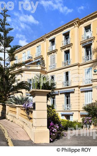 HOTEL MONT FLEURI, QUARTIER DE LA RIVIERA,  VILLE DE MENTON , COTE D' AZUR. (06F01008.jpg)