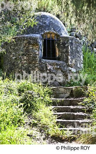 PARC DU VINAIGRIER,  VILLE DE NICE , COTE D' AZUR. (06F01303.jpg)