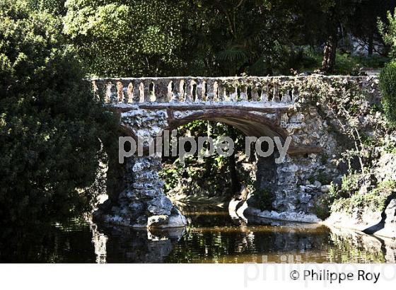 CHATEAU  DE VALROSE, UNIVERSITE DE NICE SOPHIA ANTIPOLIS, COTE D' AZUR. (06F01420.jpg)