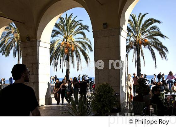 LE VIEUX NICE,  VILLE DE NICE , COTE D' AZUR (06F01923.jpg)
