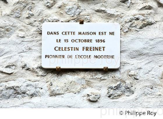 VILLAGE PERCHE   DE GARS, VALLEE DE L'  ESTERON, ALPES MARITIMES. (06F02201.jpg)