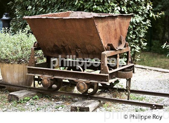 VALLEE DE LA ROUDOULE, ALPES MARITIMES. (06F03130.jpg)