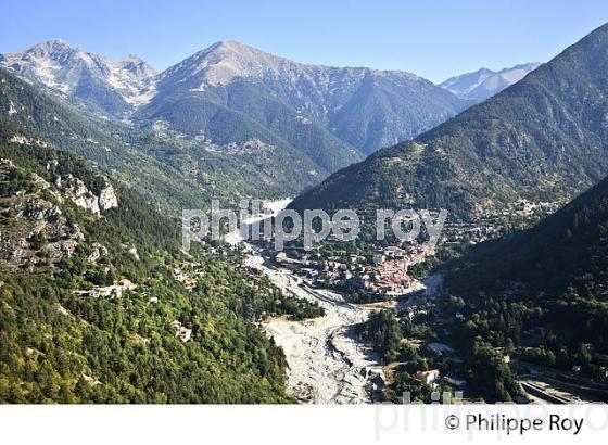 VILLAGE DE SAINT MARTIN DE VESUBIE, VALLEE DE LA VESUBIE, ALPES MARITIMES.. (06F03226.jpg)