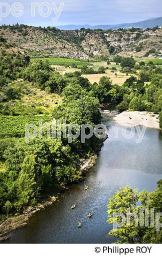 ENTREE DES  GORGES DU CHASSEZAC, ET PAYSAGE AGRICOLE, VALLEE DU CHASSEZAC,  BAS-VIVARAIS, ARDECHE. (07F00531.jpg)