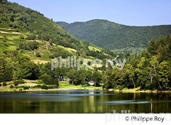 LE LAC DE GOULOURS, COMMUNE D' ASCOU, ROUTE DU COL DE PAILHERES ,  ARIEGE. (09F00226.jpg)