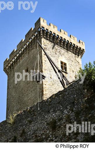 LE CHATEAU FORT DES COMTES DE FOIX,  VILLE DE FOIX, ARIEGE. (09F00802.jpg)