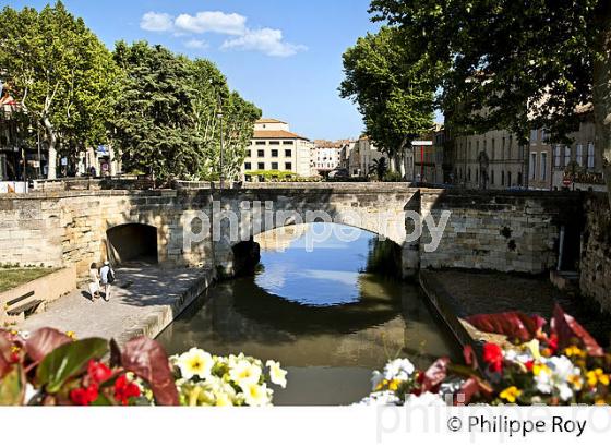 CANAL DE LA ROBINE, VILLE DE NARBONNE, AUDE, OCCITANIE. (11F00613.jpg)
