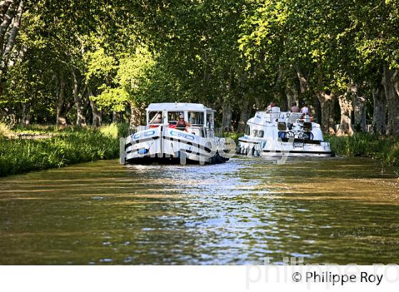 CANAL DE LA ROBINE, VILLE DE NARBONNE, AUDE, OCCITANIE. (11F00627.jpg)