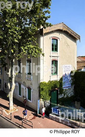 MAISON DE CHARLES TRENET,  VILLE DE NARBONNE, AUDE, OCCITANIE. (11F00637.jpg)