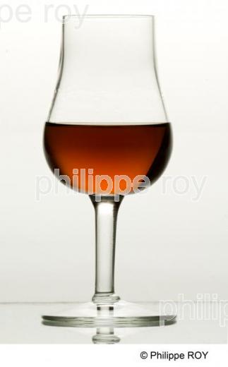Cognac (16V00929.jpg)