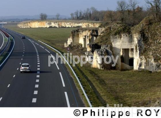 Crazannes - Charente Maritime (17F01940.jpg)