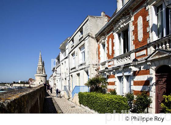 LA VIEILLE VILLE DE LA ROCHELLE, CHARENTE MARITIME, FRANCE (17F06716.jpg)