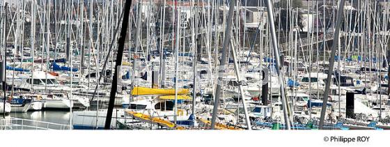 PORT DES MINIMES,  LA ROCHELLE, CHARENTE MARITIME, FRANCE (17F07007.jpg)