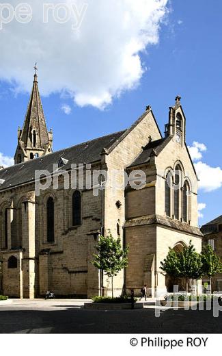 COLLEGIELE SAINT-MARTIN, VILLE DE BRIVE LA GAILLARDE, VALLEE DE LA CORREZE,  CORREZE, LIMOUSIN. (19F00211.jpg)