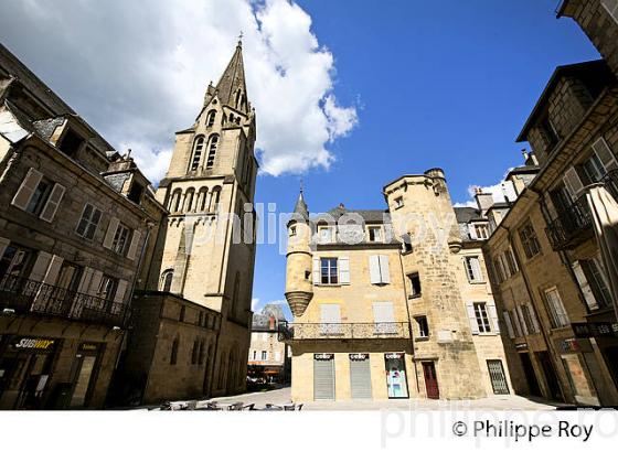 COLLEGIELE SAINT-MARTIN, VILLE DE BRIVE LA GAILLARDE, VALLEE DE LA CORREZE,  CORREZE, LIMOUSIN. (19F00217.jpg)