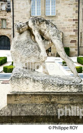 MAISON CAVAIGNAC,, VILLE DE BRIVE LA GAILLARDE, VALLEE DE LA CORREZE,  CORREZE, LIMOUSIN. (19F00240.jpg)