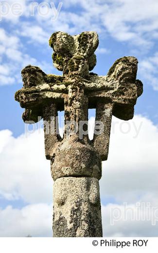 CHAPELLE DU RAT, PLATEAU DE MILLEVACHES, VALLEE DE LA VEZERE,  CORREZE, LIMOUSIN. (19F01420.jpg)