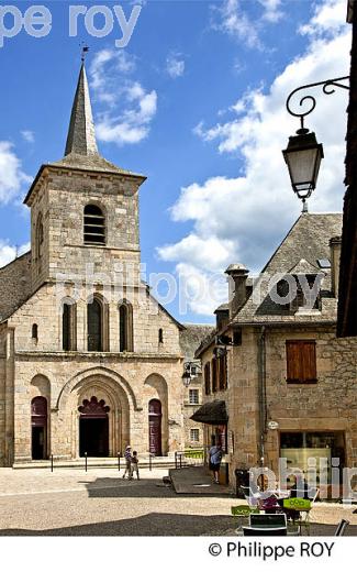 EGLISE ABBATIALE, VILLAGE  MEDIEVAL DE MEYMAC, PLATEAU DE MILLEVACHES, CORREZE, LIMOUSIN. (19F01520.jpg)