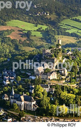 VILLAGE PERCHE   DE TURENNE,  VALLEE DE LA TOURMENTE, CORREZE, LIMOUSIN. (19F02829.jpg)