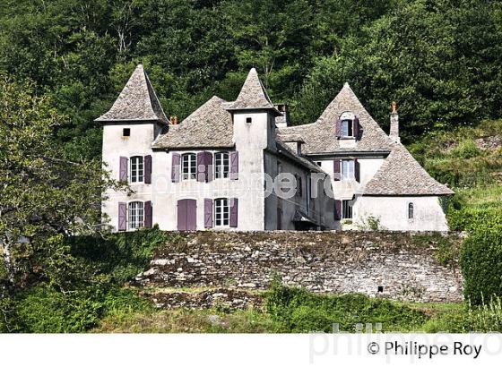 ARGENTAT SUR DORDOGNE,  HAUTE  VALLEE DE LA DORDOGNE,  CORREZE. (19F05735.jpg)