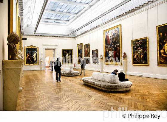 MUSEE DES BEAUX ARTS, PALAIS DES DUCS DE BOURGOGNE, VIEILLE VILLE DE  DIJON , BOURGOGNE. (21F03609.jpg)