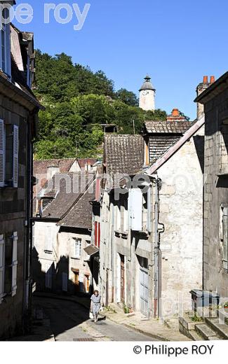 LA VIEILLE VILLE DE AUBUSSON, CREUSE, LIMOUSIN. (23F00733.jpg)