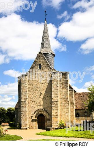 EGLISE, VILLAGE DE BOURG D' HEM, VALLEE DES PEINTRES,  CREUSE,  LIMOUSIN. (23F01426.jpg)