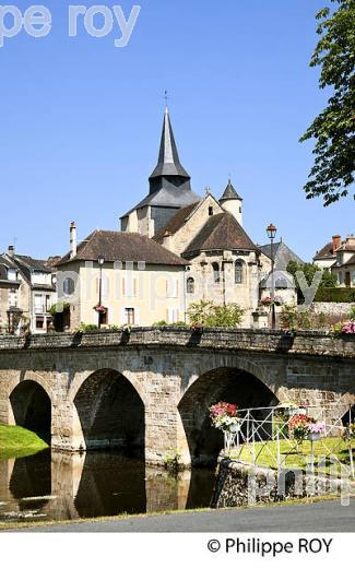 LA CREUSE ET VILLAGE DE LA CELLE DUNOISE, VALLEE DES PEINTRES, (23F01501.jpg)