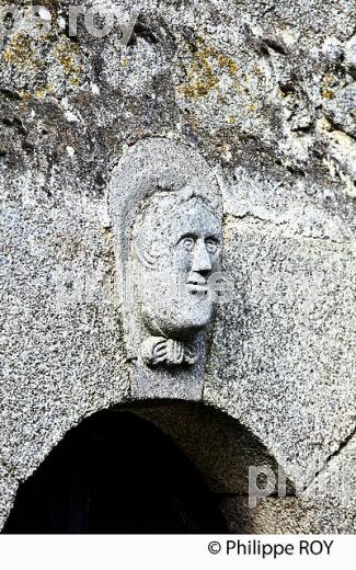MACONS CREUSOIS, VILLAGE DE MASGOT,  CREUSE, LIMOUSIN. (23F02103.jpg)