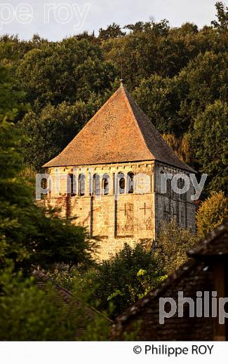 ABBAYE  DE MOUTIER D'AHUN,  VALLEE DE LA CREUSE, LIMOUSIN. (23F02232.jpg)