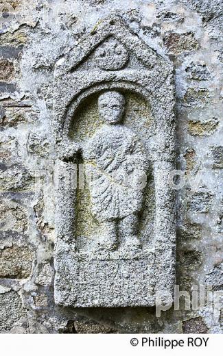 ABBAYE  DE MOUTIER D'AHUN,  VALLEE DE LA CREUSE, LIMOUSIN. (23F02301.jpg)
